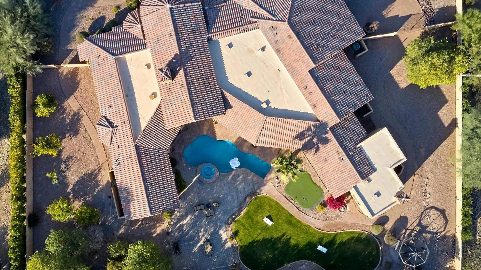 Luxe-Mountain Estate-Heated Pool-Paradise Valley Scottsdale USA