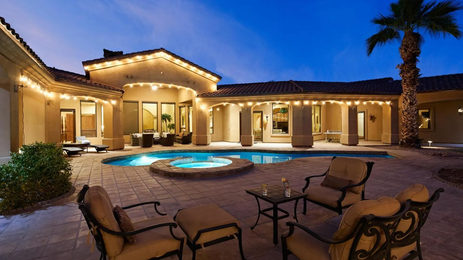 Luxe-Mountain Estate-Heated Pool-Paradise Valley Scottsdale