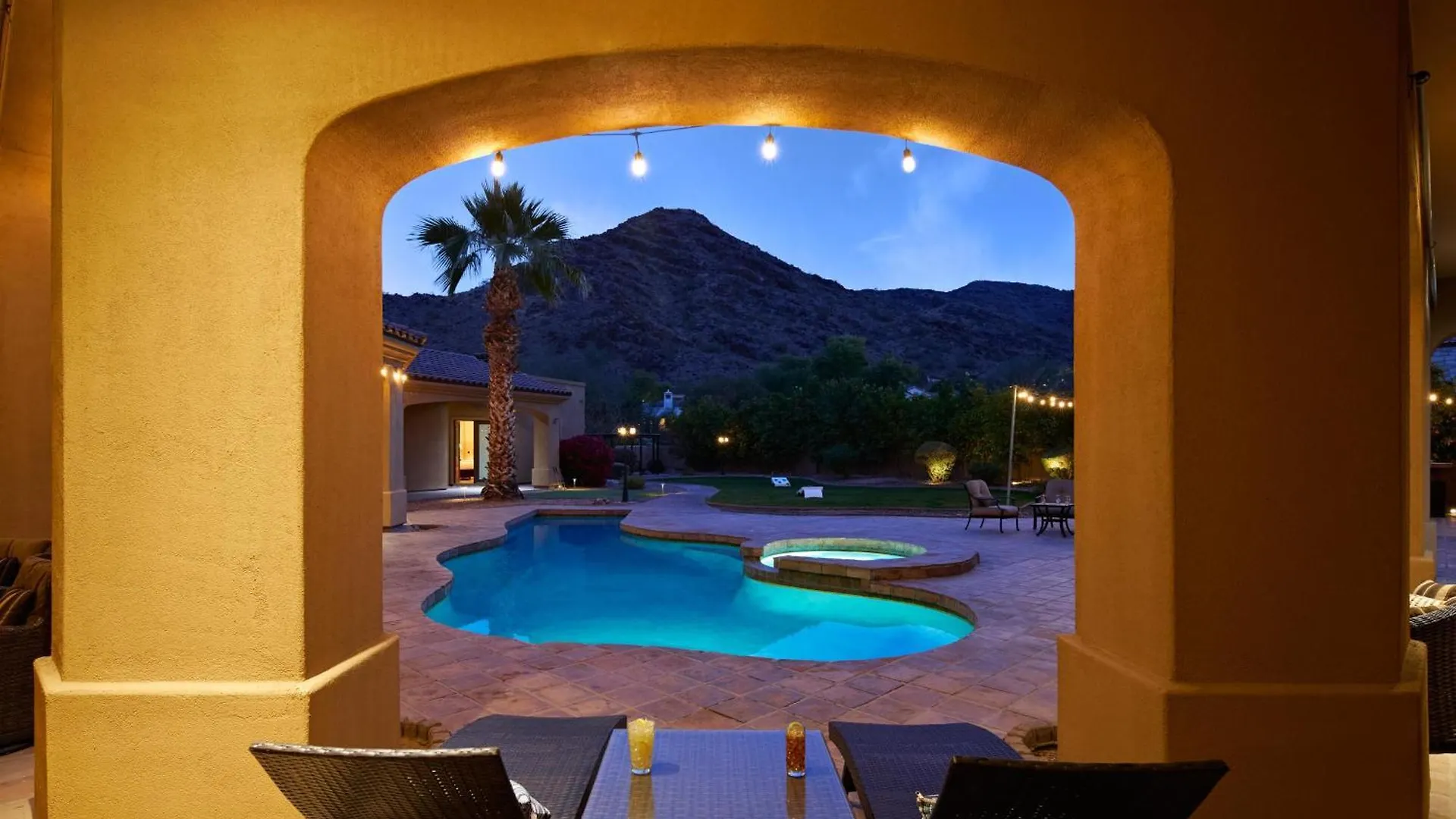 Luxe-Mountain Estate-Heated Pool-Paradise Valley Scottsdale 0*,